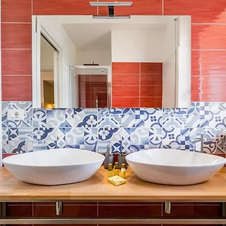 Giulia - Luxury In The Heart Of Giarre