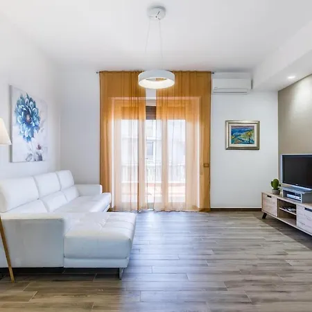 Giulia - Luxury In The Heart Of *